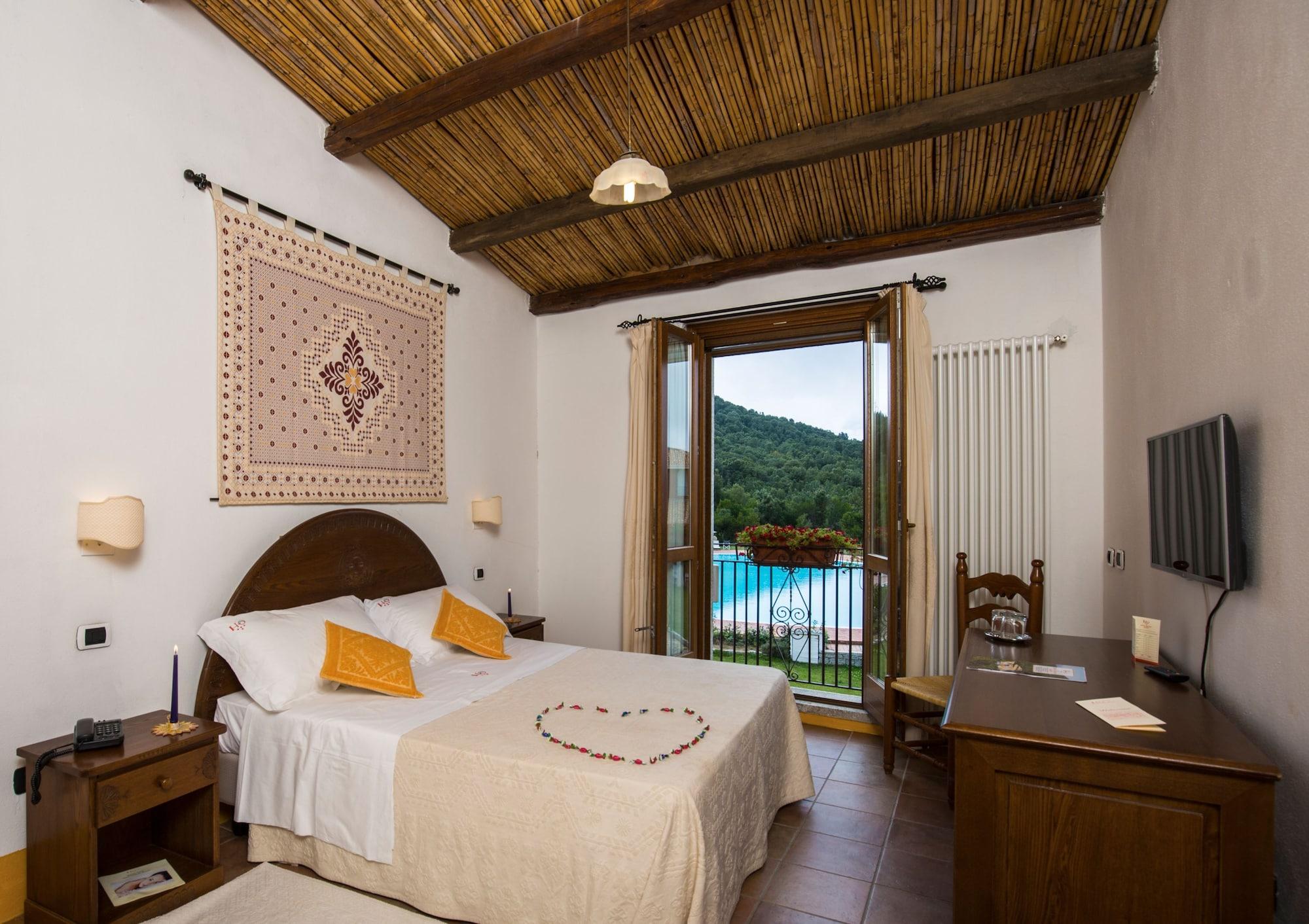 Hotel Eco Orlando Sardegna 4*